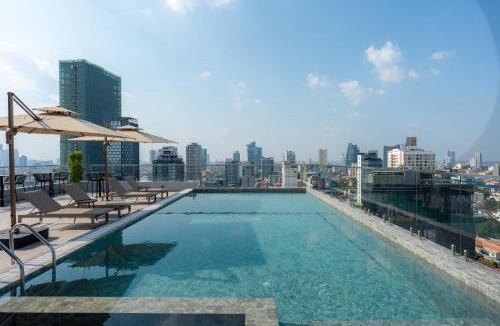 Phnom Penh City Centre Hotel | Champs Elysees Hotel & Suites