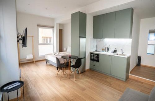 Psirri Apartment | Tettix Athens Appartment B1