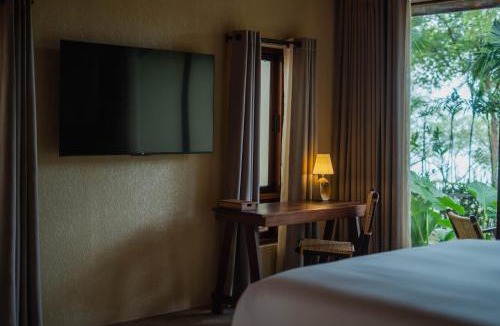 Rayong Resort | Kira Baya Koh Samed