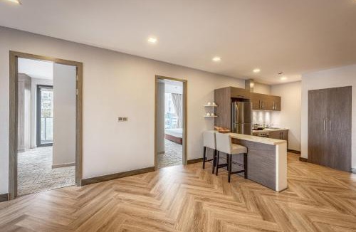 Chamkar Mon Hotel | Mansion 51 Hotel & Apartment
