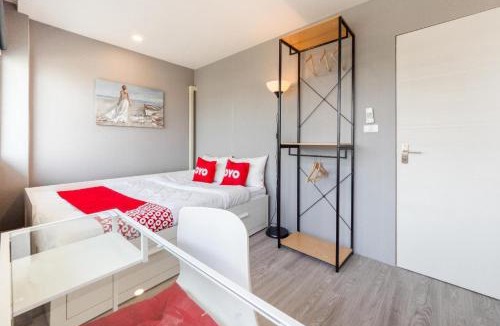Bang Chak Hotel | Bossa House Hostel & Cafe