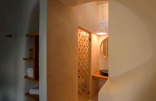 Episkopi Gonias Villa | Luxury Santorini Villa Potamos Luxury House 2 Bedrooms Private Pool