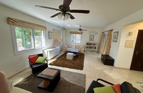 Latchi Villa | Beach villa Camelia