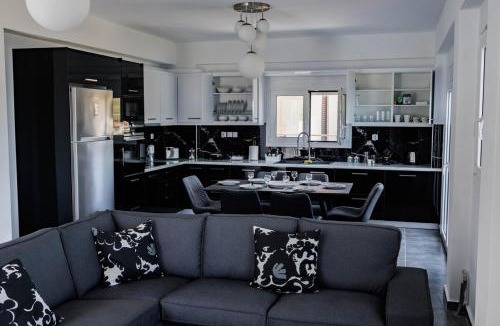 Ormos Agiou Ioannou Villa | white Paradise - luxury Villa