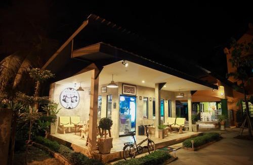 Uttaradit Hotel | B-Cozy Hotel