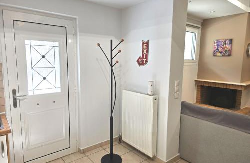 Marousi Apartment | Xtina Studio