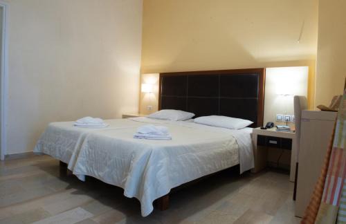 Kokkoni Hotel | GOLDEN SUN Κokkoni Beach Hotel