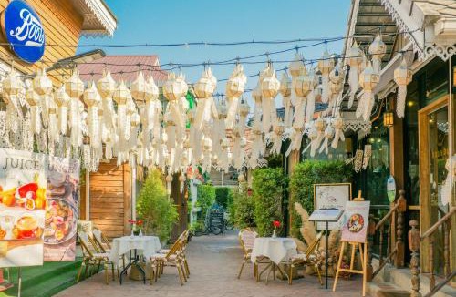 Old City Resort | Buri Gallery House