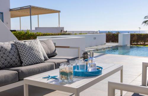 Protaras Villa | Protaras Elaia Luxury Seafront Villa
