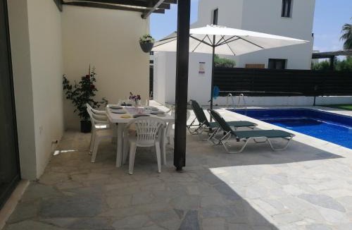 Kissonerga Villa | Villa Med-Sunset