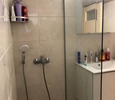 Kypseli House | Spacious Double room in the Center of Athens