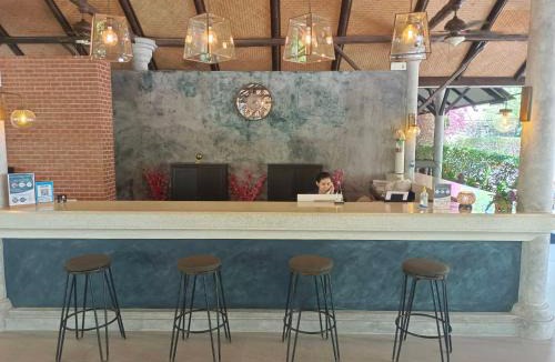 North Pattaya Hotel | Let's Hyde Pattaya Resort & Villas - Pool Cabanas