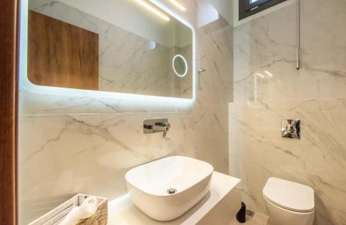 Kato Galatas Villa | Lusol Seafront Villas - "Free" Heated Pools, 100m Sea