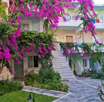 Sfakaki Hotel | Dedalos Beach Hotel