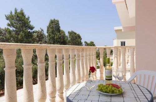 Pegeia Villa | Villa Dione by Villa Plus