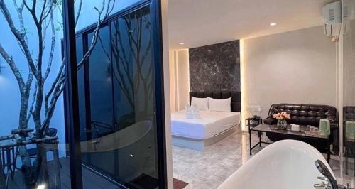 Hua Mak Hotel | VEVILLA