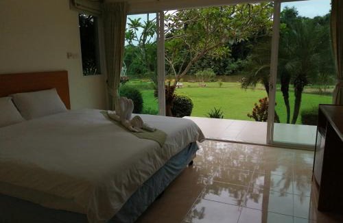 Tha Yang Hotel | Vimannam Resort