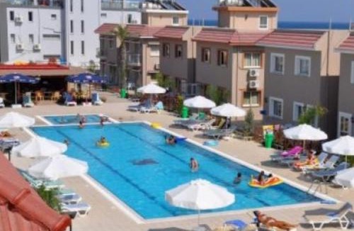 Trikomo House | Family Home with Shared Pool near Beach in Northern Cyprus