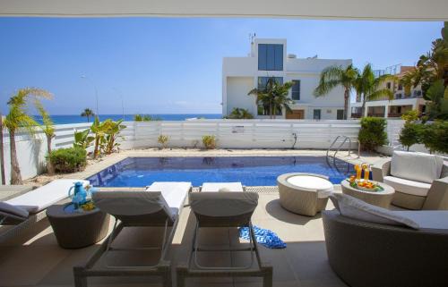 Protaras Villa | Central Protaras Seaview Villa Zinnia