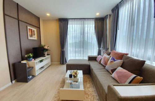 Huay Kaew Apartment | Luxury Family Suite Two Bedroom At Nimman Maya 605RY