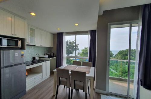 Saen Suk Apartment | The Exclusive @WON Beach Suite & Toproof Pool