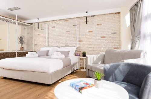 Koukaki Hotel | SUITES@SYNGROU-FIX