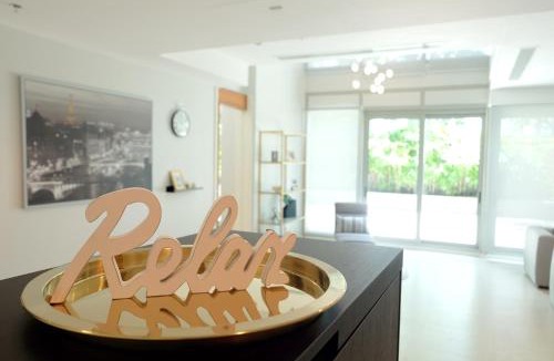 Khlong Ton Sai Apartment | THE RIVER by Golden Black