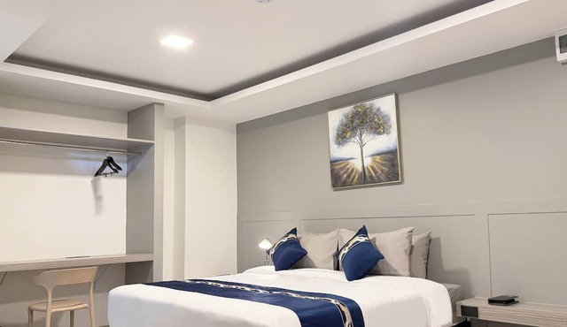 UTD 8 Hotel & Residence