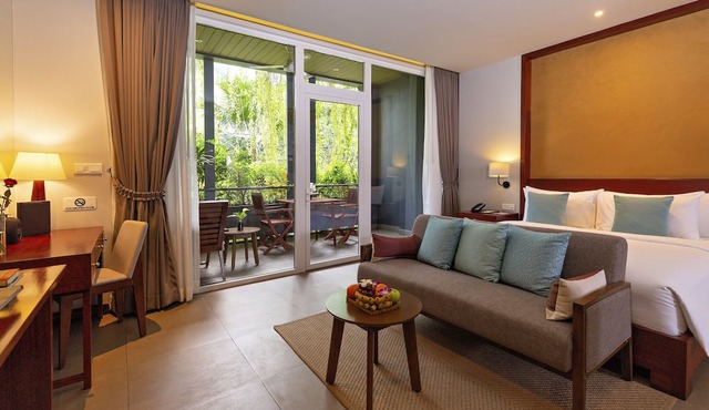 Indra Hotel