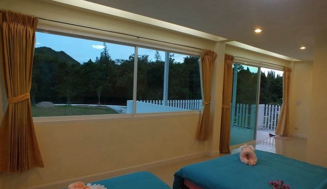 Worawee Resort & Spa
