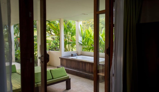 Wareerak Hot Spring & Wellness