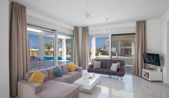 Protaras Holiday Villa Ds116
