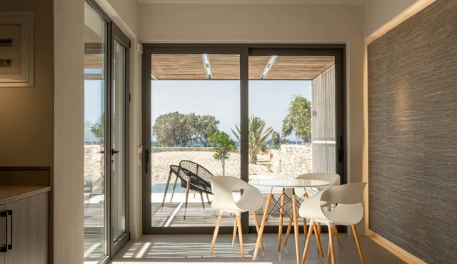 Yenesis Seaside Retreat - Adults only