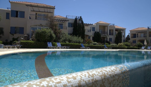 1 Bedroom Apartment on Beach Elias Upper