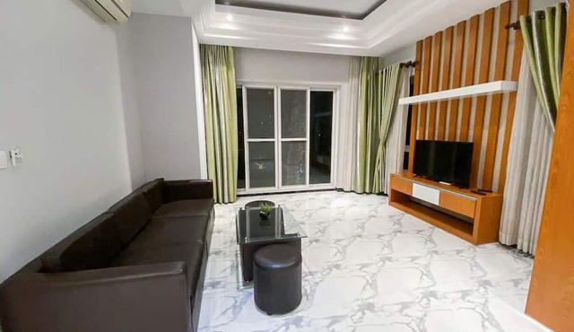 Heng Mohasal Apartment