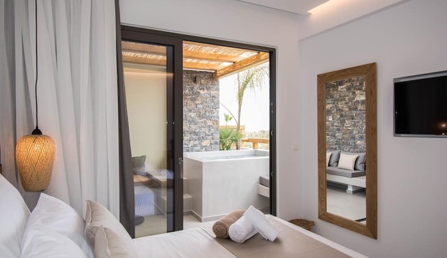 Aqua Blu - Adults Only by Checkin in Hersonissos