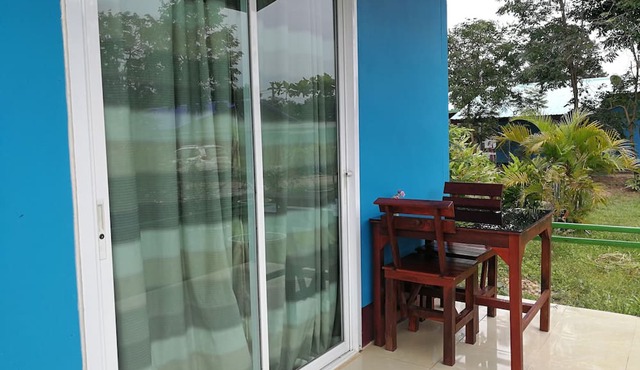 Charoensook Resort