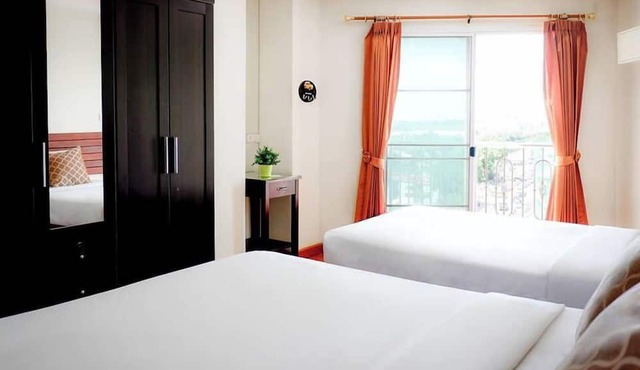 Ingnaam Hotel