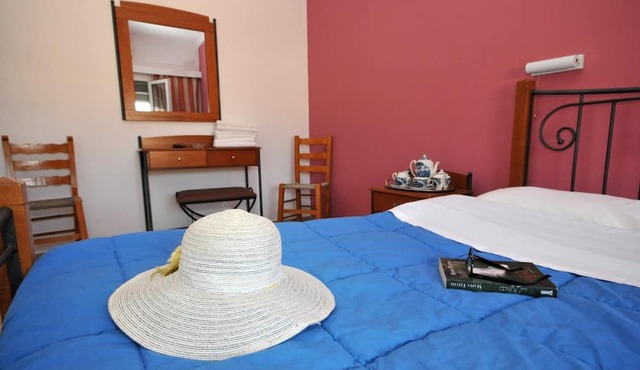 Hotel Galaxy in Aegina