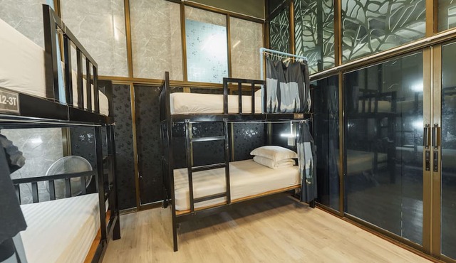 Green Gen Hotel Phuket in Ratsada