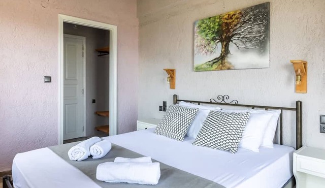Persephone Seaview Room - Ariadne Skopelos Getaway in Skopelos