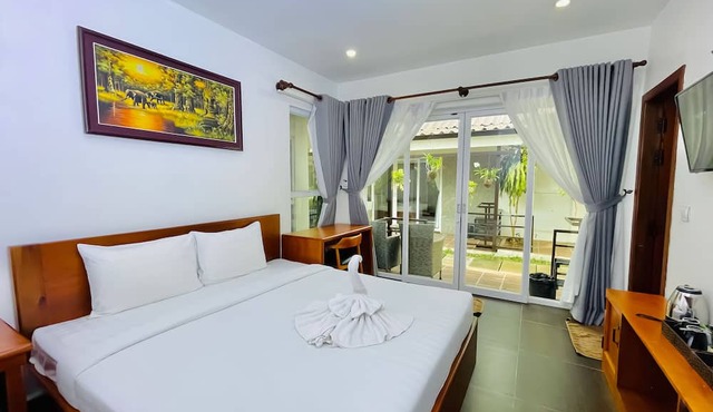 Sea Breeze Resort