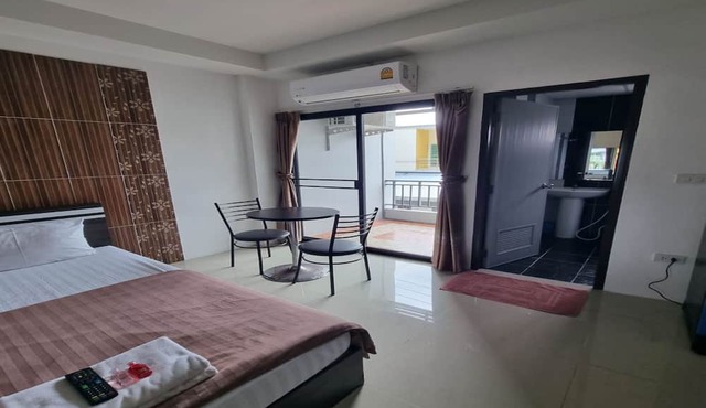 OYO 75504 Ratchapruek Apartment Angthong