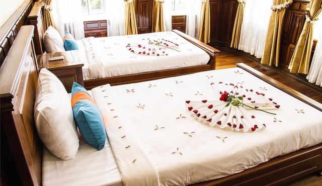 Puok hotel & Resort