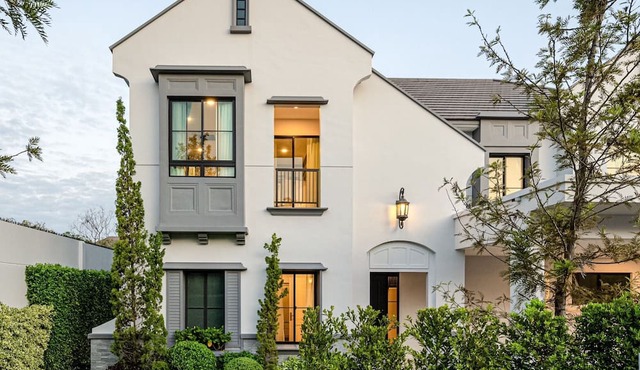 15min to City The Bloomsbury Rama9 Private Luxury Big House