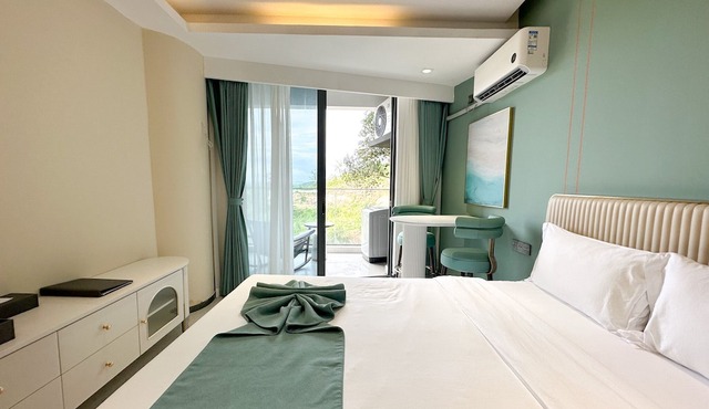 Ark Seaview Holiday Inn by Caerus in Prey Nob