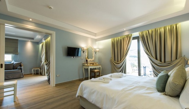 Adams Hotel in Parga