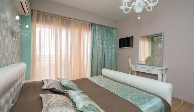 Maranton Beach Hotel in Thasos