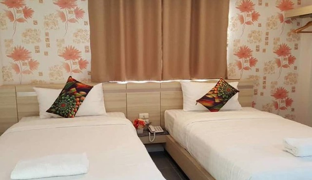Klang Muang at Nongkhai Hotel