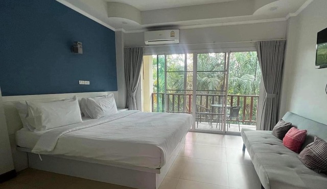 Green Hill Resort